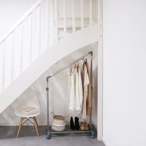 Stojan na šaty Compactor Stairs, čierna
