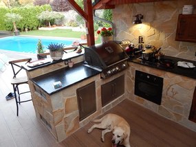 Napoleon BILEX 485 vstavený gril