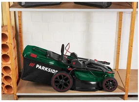 Parkside®  Aku kosačka na trávu Prma 40-Li D2 + Akumulátor PAP 20 B3 20 V/4 Ah, 2 kusy + Nabíjačka akumulátora 20 V/4,5 A PLG 20 C3  (800010128)