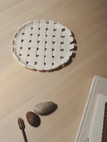 Ferm Living Keramický tanier Plait Off-white 30 cm