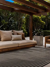 Koberec Ted Baker Haringey Linley čierny / biely