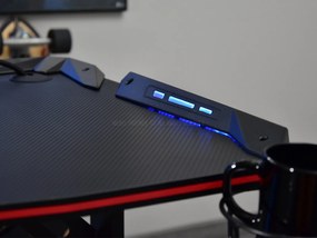 PC stolík Matts Led (čierna). Vlastná spoľahlivá doprava až k Vám domov. 1109786