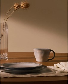 Modrá keramická šálka Dovec – Kave Home