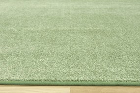 Metrážny koberec Carousel 40 NSF zelený