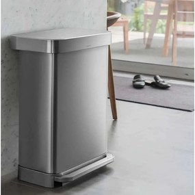 Pedálový odpadkový kôš z nerezovej ocele 45 l - simplehuman