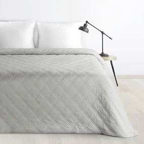 Dekorstudio Zamatový prehoz na posteľ LUIZ8 v striebornej farbe Rozmer prehozu (šírka x dĺžka): 170x210cm