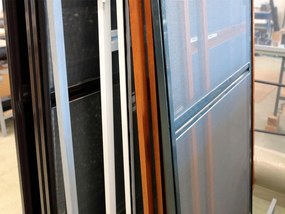 Sieťky na DVERE  - pántové - renolit