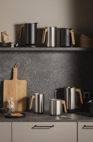 Eva Solo Rychlovarná nerezová kanvica Nordic Kitchen Black 1,5 l