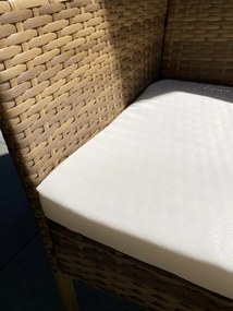 Ratanová sedacia súprava v hnedej farbe