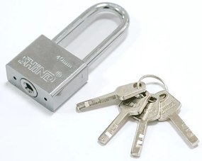 Visiaci zámok k záhradným domčekom BestBerg VZ-40 / strieborná