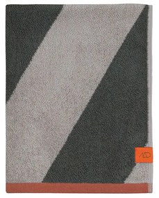 Kaki froté osuška z bio bavlny 70x133 cm Diagonal – Mette Ditmer Denmark