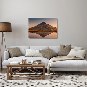 Sklenený obraz odrazu hory Taranaki, Nový Zéland (70x50 cm)