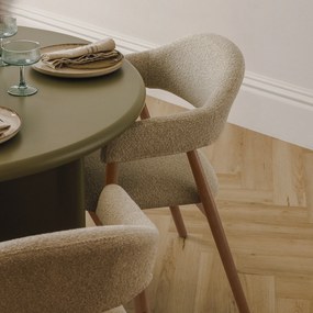 Čalouněná jídelní židle Sorento z masivu bouclé béžová/ořech