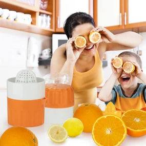 Börner odšťavňovač na citrusy B01 Farba: Čierna