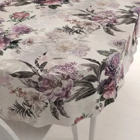 Biante Dekoračný oválny obrus Parma PM-112 Fialové kvety na smotanovom 140x220 cm