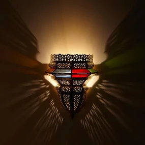 Mosadzná nástenná lampa Ghada