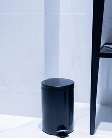 Pedálový odpadkový kôš 5l - čierny - lakovaná oceľ