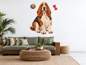 Basset hound s loptičkou a kosťou realistické nálepky na stenu do obývačky arch 31 x 46 cm