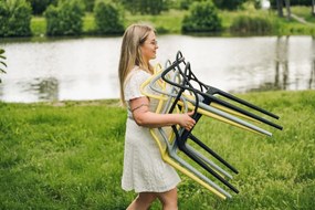 AKCIA Béžová plastová stolička KATO II. akosť