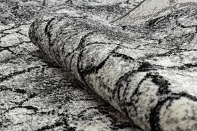 Koberec SILVER Terra popraskaná zem sivý