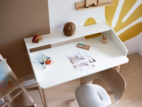 Písací stôl na drevených nohách do detskej izby BASIC biely