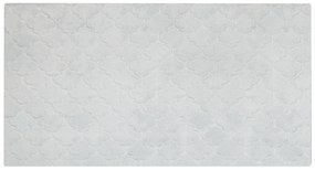 Koberec z umelej zajačej kožušiny 80 x 150 cm svetlosivý GHARO Beliani