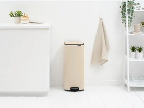 Béžový pedálový oceľový odpadkový kôš 30 l Bo – Brabantia