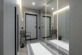 Koberec / Behúň ALLURE 1960 grécky kľúč / rám, štruktúrovaný / glamour, biely / sivý