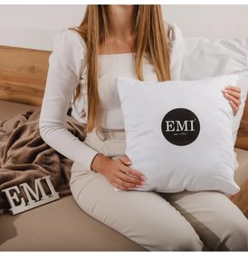 Vankúš s vlastným logom 40x40 cm EMI