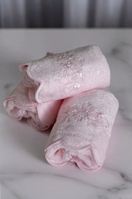 Soft Cotton Malý uterák SILVIA 30x50cm