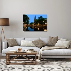 Sklenený obraz nočného historického mesta (70x50 cm)