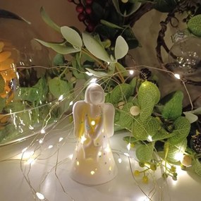 DECOLED Keramický anjel, 5,5 x 5,5 x 10 cm, teplá biela, 2xLR44