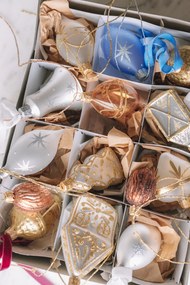 Bella Rose Sklenená vianočná ozdoba Orech Ružová Mat