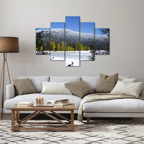 Obraz - zasnežené hory v zime (150x105 cm)