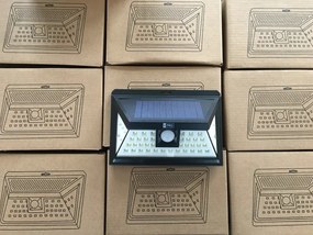Bezdoteku LEDSolar 46 solárne vonkajšie svetlo, 46 LED so senzorom, bezdrôtové, iPRO, 3W, studená farba