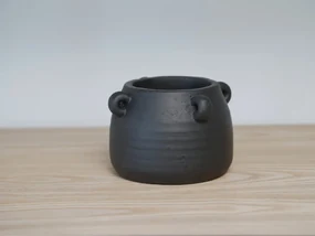 Čierny cementový kvetináč CELTIC Veľkosť: S