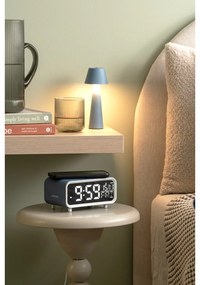 Digitálny budík s bezdrôtovou nabíjačkou Chunky LED – Karlsson