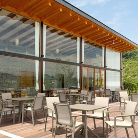 SKY 80 záhradný stôl taupe