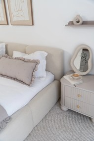 Čalúnená posteľ Marios 160x200 s úložným priestorom - béžové buklé Quelle 03