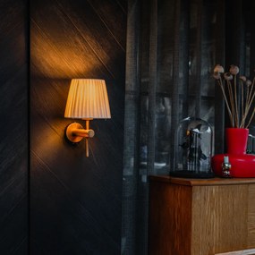 Inteligentné nástenné svietidlo bronzové s bielym tienidlom vrátane WiFi A60 - Pluk