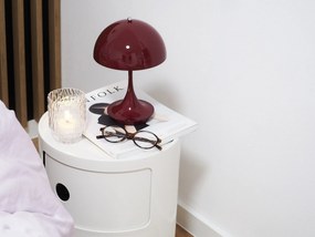 Louis Poulsen Prenosná lampa Panthella 160 V3 Opaque Burgundy