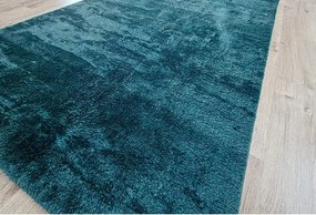 Zelený plyšový koberec Plush Deluxe – fľašková zelená Rozmer: 50x80 cm