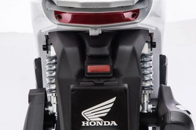 Ramiz Vozidlo Motorový skúter HONDA SH125I Biela