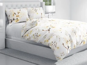 Biante Bavlnené posteľné obliečky Sandra SA-582 Žlté kvety s vetvičkami na bielom Predĺžené 140x220 a 70x90 cm