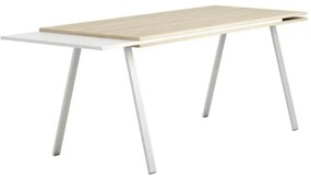 PLAN Kancelársky pracovný stôl LAYERS, výsuvná prostredná doska, 1700 mm, biela / dub prírodný