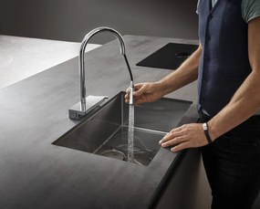 Hansgrohe M81, drezová batéria Aquno Select s výsuvnou koncovkou a plochým sprchovým prúdom, chrómová, HAN-73837000