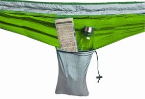 Turistická hojdacia sieť v zelenej farbe