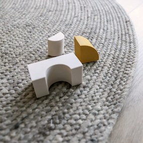 Sivý ručne vyrobený koberec zo zmesi vlny a bavlny Nattiot Neethu, ø 140 cm