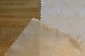 Dekorstudio Luxusný behúň na stôl - strieborno-zlatý SW31 Rozmer behúňa (šírka x dĺžka): 40x220cm