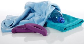 RÝCHLOSCHNÚCI UTERÁK Z MIKROVLÁKNA AMY3 70X140 CM BIELA